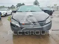 2015 Volkswagen Passat photo
