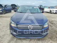 2015 Volkswagen Passat фото