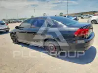 2015 Volkswagen Passat photo
