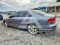 2015 Volkswagen Passat photo