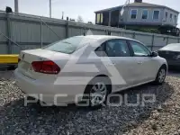 2015 Volkswagen Passat photo