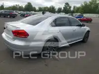 2015 Volkswagen Passat фото