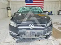 2015 Volkswagen Passat photo