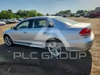 2015 Volkswagen Passat фото