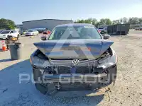 2015 Volkswagen Passat photo