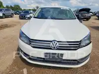 2015 Volkswagen Passat photo