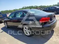 2015 Volkswagen Passat photo