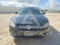 2015 Volkswagen Passat фото