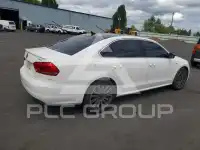 2015 Volkswagen Passat фото