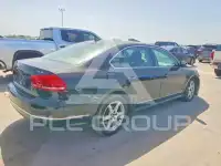 2015 Volkswagen Passat photo