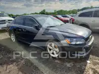 2015 Volkswagen Passat photo