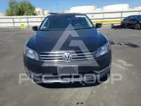 2015 Volkswagen Passat photo