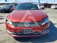 2015 Volkswagen Passat photo