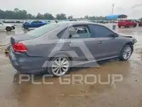 2015 Volkswagen Passat photo