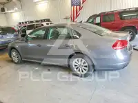2015 Volkswagen Passat фото