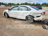 2015 Volkswagen Passat photo