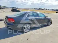 2015 Volkswagen Passat фото