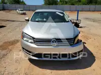 2015 Volkswagen Passat фото