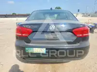 2015 Volkswagen Passat фото