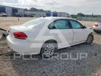 2015 Volkswagen Passat photo