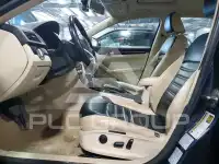 2015 Volkswagen Passat photo