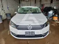 2015 Volkswagen Passat photo