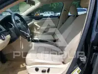 2015 Volkswagen Passat photo