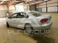 2015 Volkswagen Passat photo