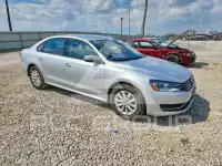 2015 Volkswagen Passat photo
