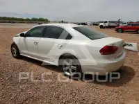 2015 Volkswagen Passat photo