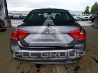 2015 Volkswagen Passat photo