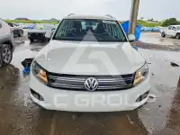 2015 Volkswagen Tiguan фото