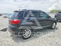 2015 Volkswagen Tiguan фото