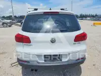 2015 Volkswagen Tiguan фото