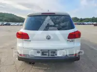 2015 Volkswagen Tiguan фото