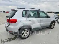 2015 Volkswagen Tiguan фото