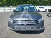 2015 Volkswagen Tiguan фото