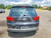 2015 Volkswagen Tiguan photo