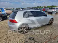 2015 Volkswagen GTI photo