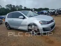 2015 Volkswagen GTI photo