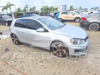 2015 Volkswagen GTI photo