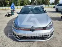 2015 Volkswagen GTI photo
