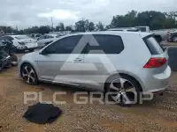 2015 Volkswagen GTI photo