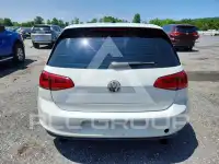 2015 Volkswagen GTI фото