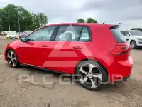 2015 Volkswagen GTI фото