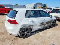 2015 Volkswagen GTI фото