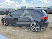 2015 Volkswagen GTI фото