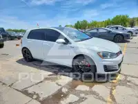 2015 Volkswagen GTI фото