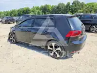 2015 Volkswagen GTI фото