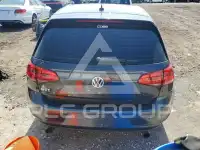 2015 Volkswagen GTI фото